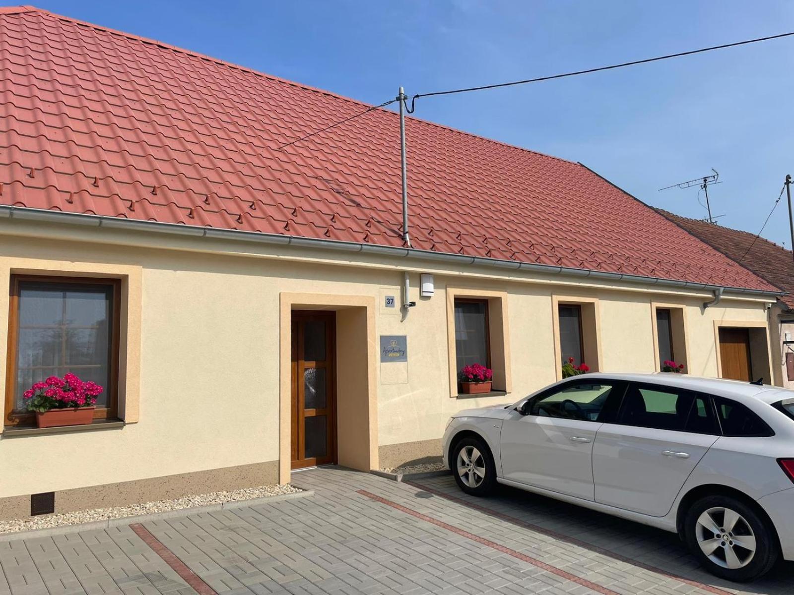 U Palavy * Přítluky